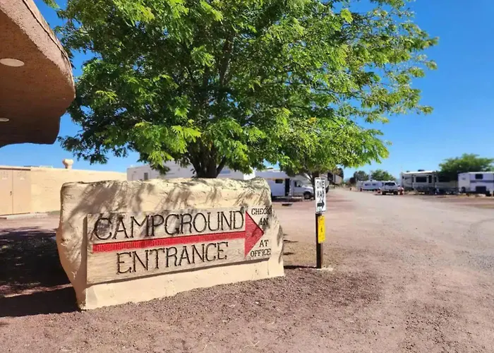 Raptor Ranch Glamping *